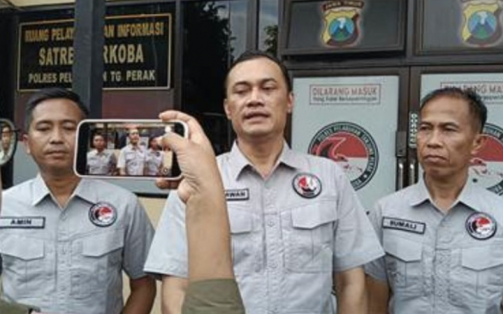 Screenshot 2026 04 18 at 23.52.02